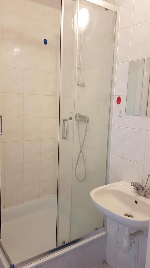 Dom Studencki Nr 11 Gdansk Brzezno Ostello Esterno foto